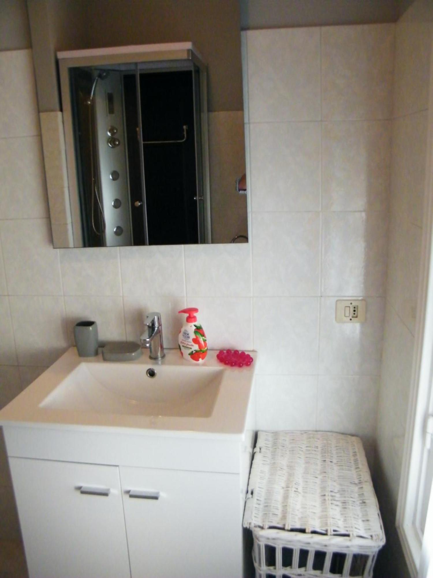 Appartamento Vacanze I Provenzali Bordighera Rom bilde