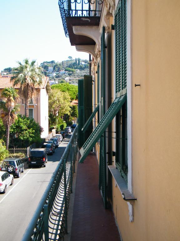 Appartamento Vacanze I Provenzali Bordighera Eksteriør bilde